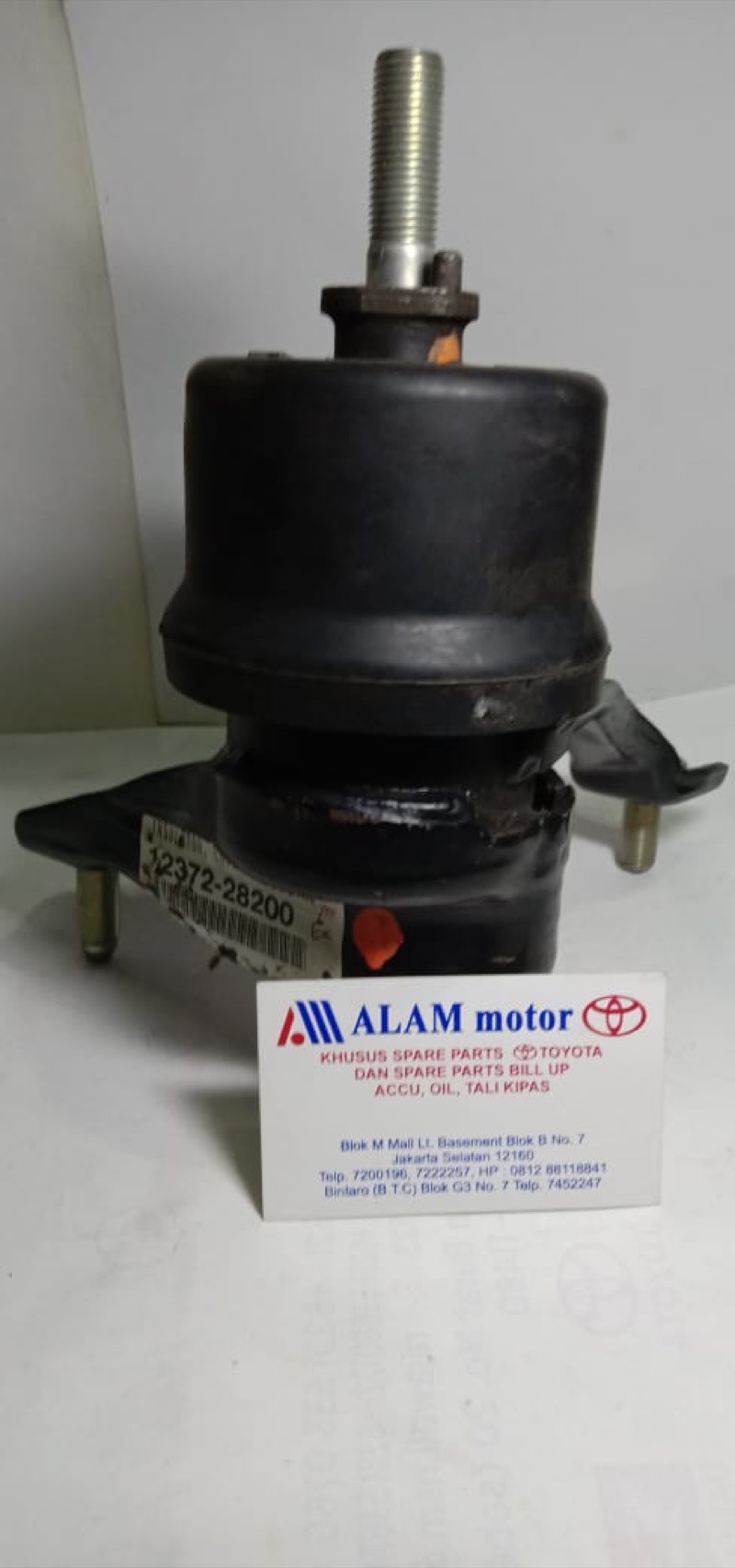 Insulator Engine 12372-28200