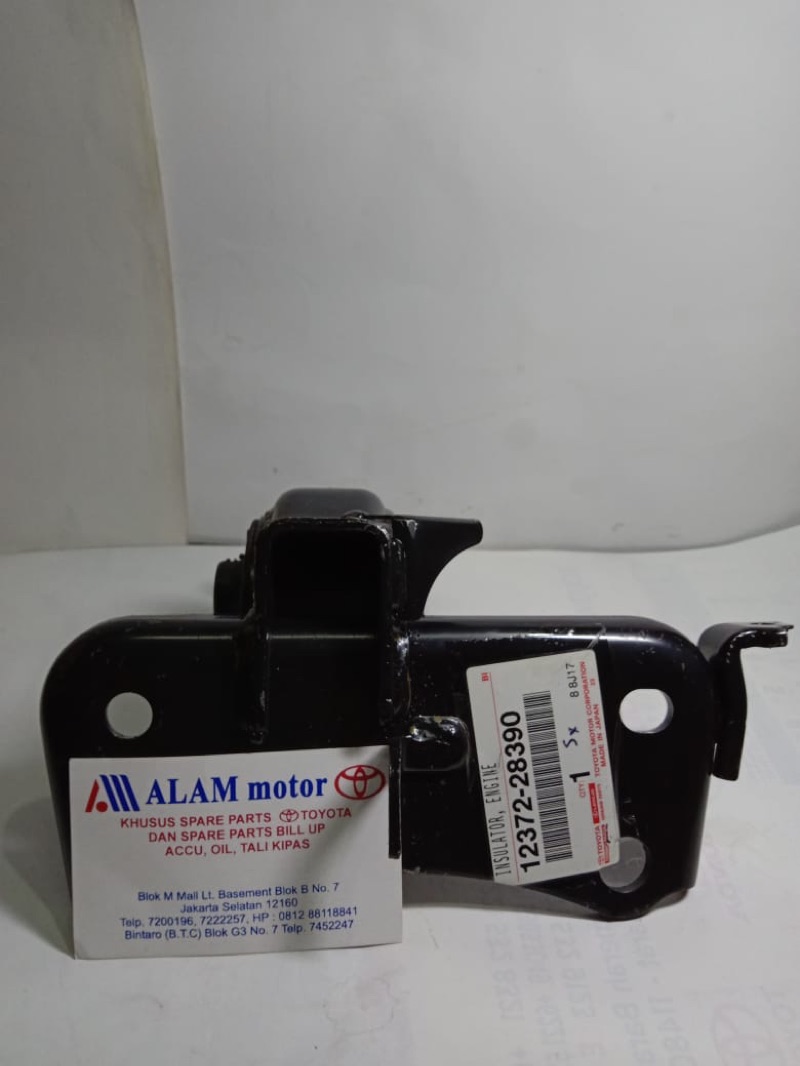 Insulator Engine 12372-28390